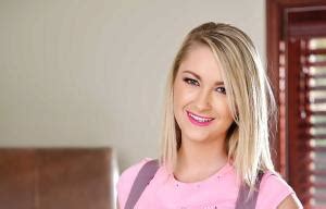chloe addison